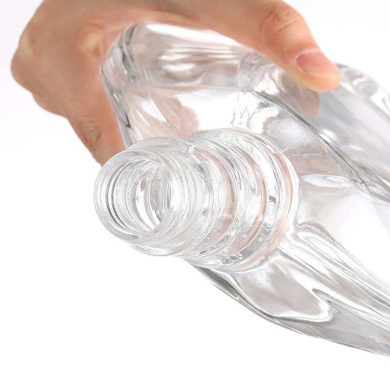 glass liquor bottles wholesale