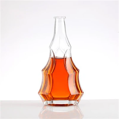 500 ml kristallklaasist alkoholipudelid