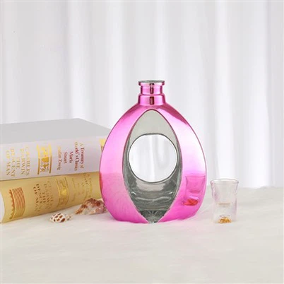 Kuumalt müüdav roosa brändi pudel 700ml
